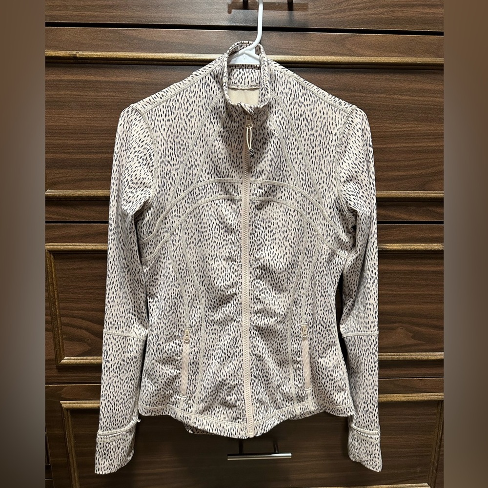 Lululemon Define Jacket Size 8